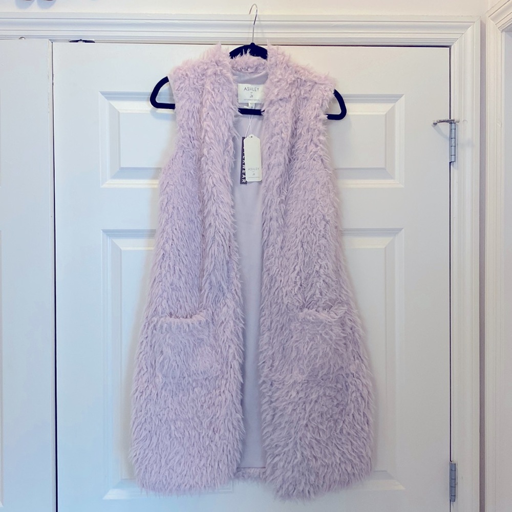 Lavender Faux Fur Vest - New